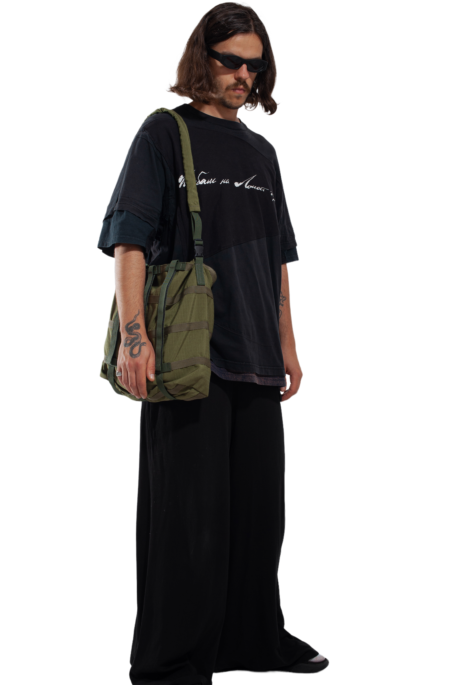 D.F.F. SHOULDER GREEN BAG